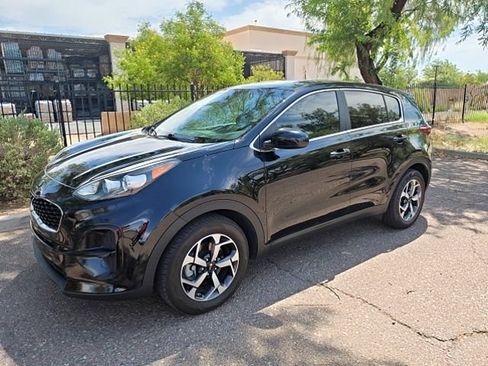 Used 2022 Kia Sportage LX FWD image 4