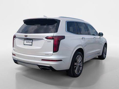 Used 2021 Cadillac XT6 Premium Luxury image 6