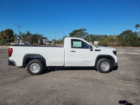 New 2026 GMC Sierra 1500 Pro w/ Convenience Package image 4