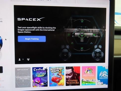 Used 2023 Tesla Model Y Long Range image 24