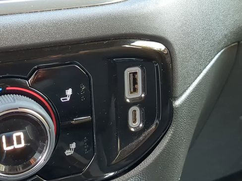 Used 2022 Chevrolet Silverado 1500 RST image 31