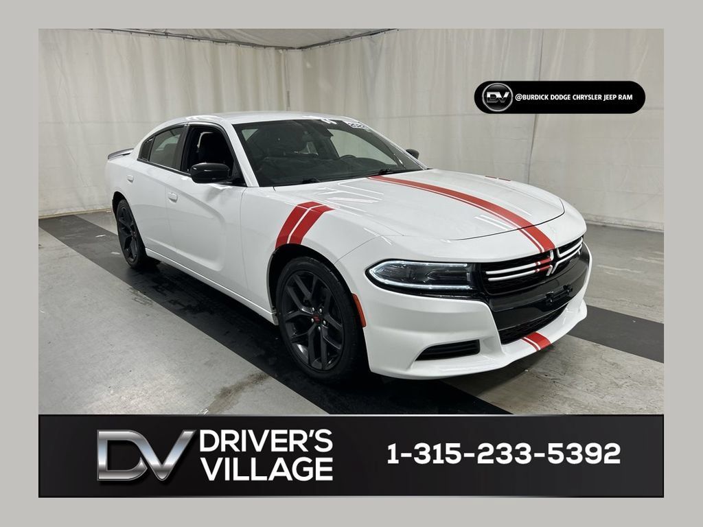 Used 2022 Dodge Charger SXT w/ Blacktop Package RWD image 1