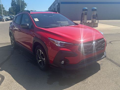 Used 2025 Subaru Crosstrek 2.5i Premium AWD/4WD image 7