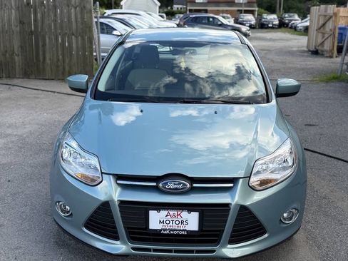 Used 2012 Ford Focus SE FWD image 4