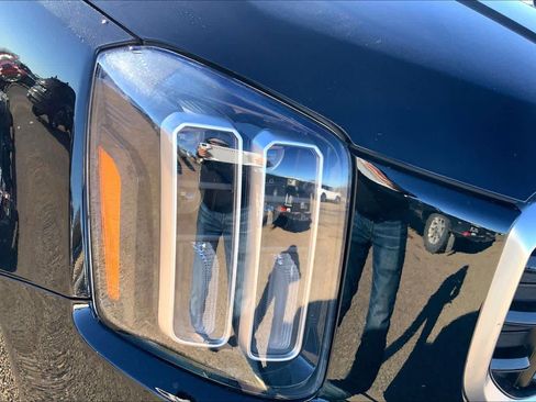 Certified 2024 Kia Telluride SX image 35