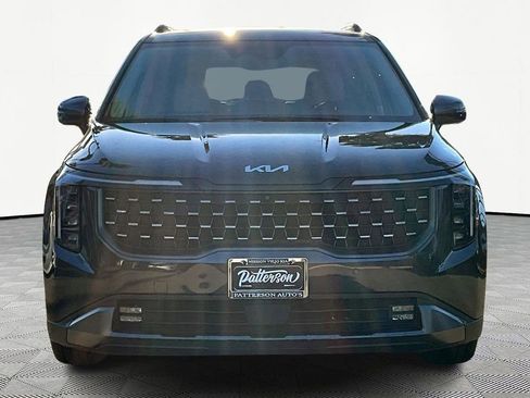 Certified 2025 Kia Carnival SX Prestige image 3