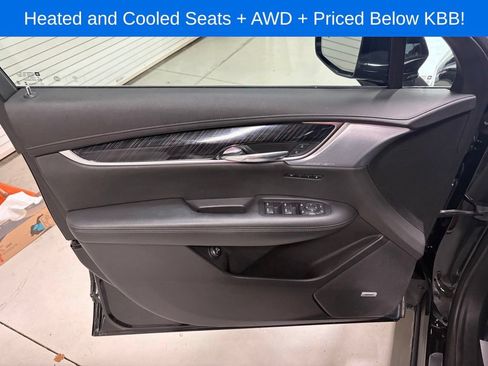 Used 2024 Cadillac XT6 Premium Luxury AWD/4WD image 9
