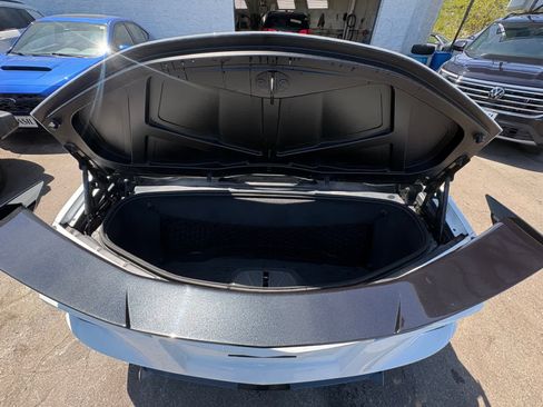 Used 2022 Chevrolet Corvette Stingray Premium Conv w/ Z51 Performance Package RWD image 36