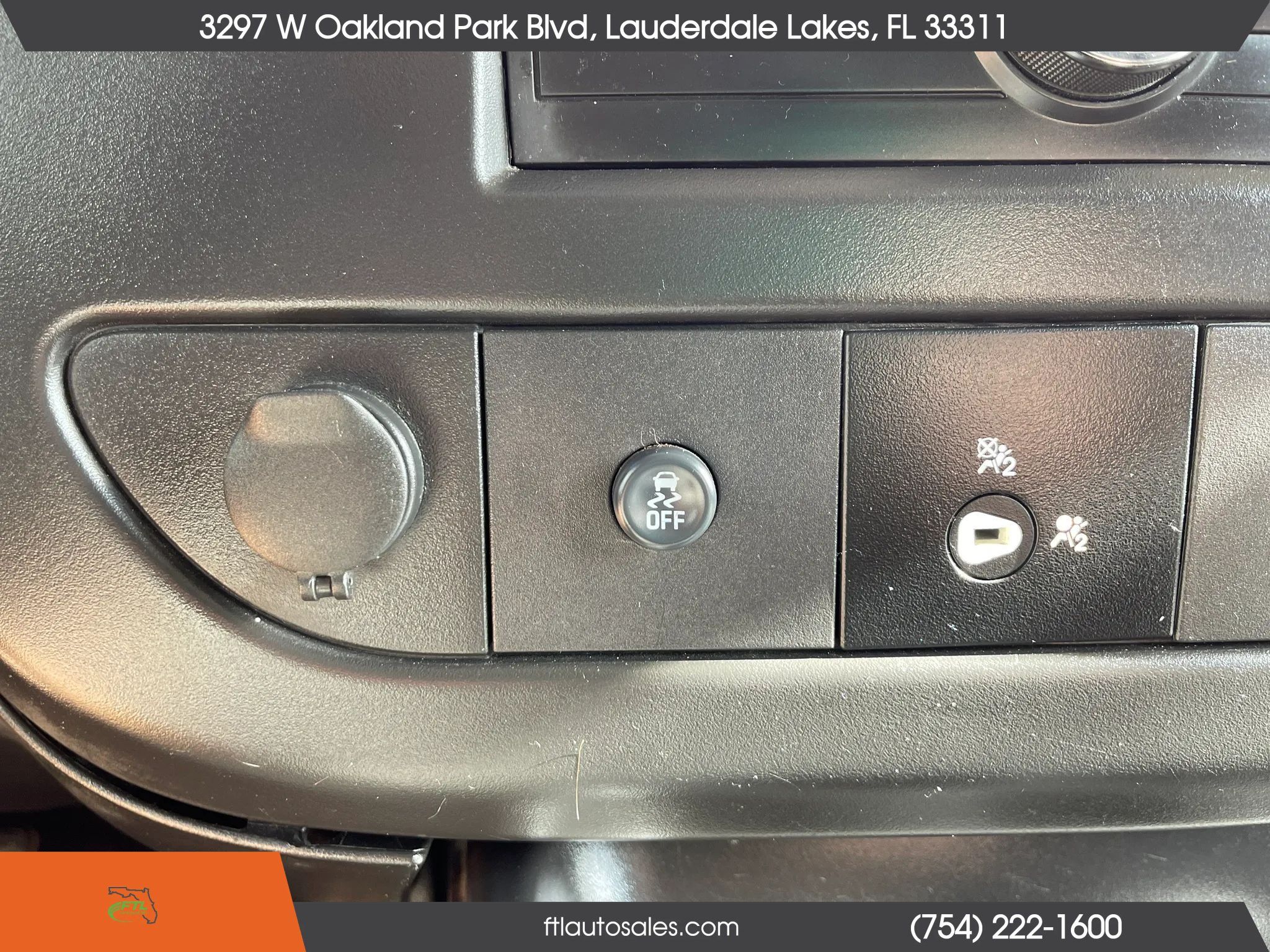 Used 2017 GMC Savana 3500 Extended RWD image 57