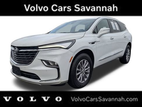 Used 2024 Buick Enclave Premium image 10