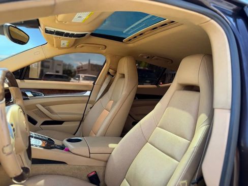Used 2014 Porsche Panamera image 22