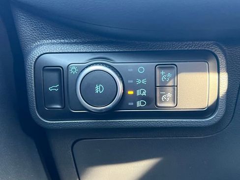 Used 2026 Ford Explorer Active w/ Active Comfort Package image 26