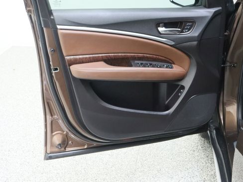 Used 2019 Acura MDX FWD image 12
