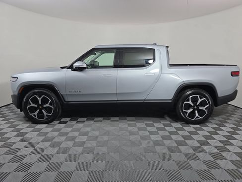Used 2024 Rivian R1T Adventure Dual AWD/4WD image 2