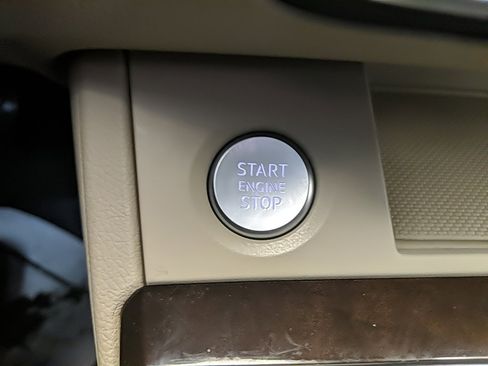 Used 2018 Audi Q5 2.0T Premium Plus w/ Premium Plus Package image 28