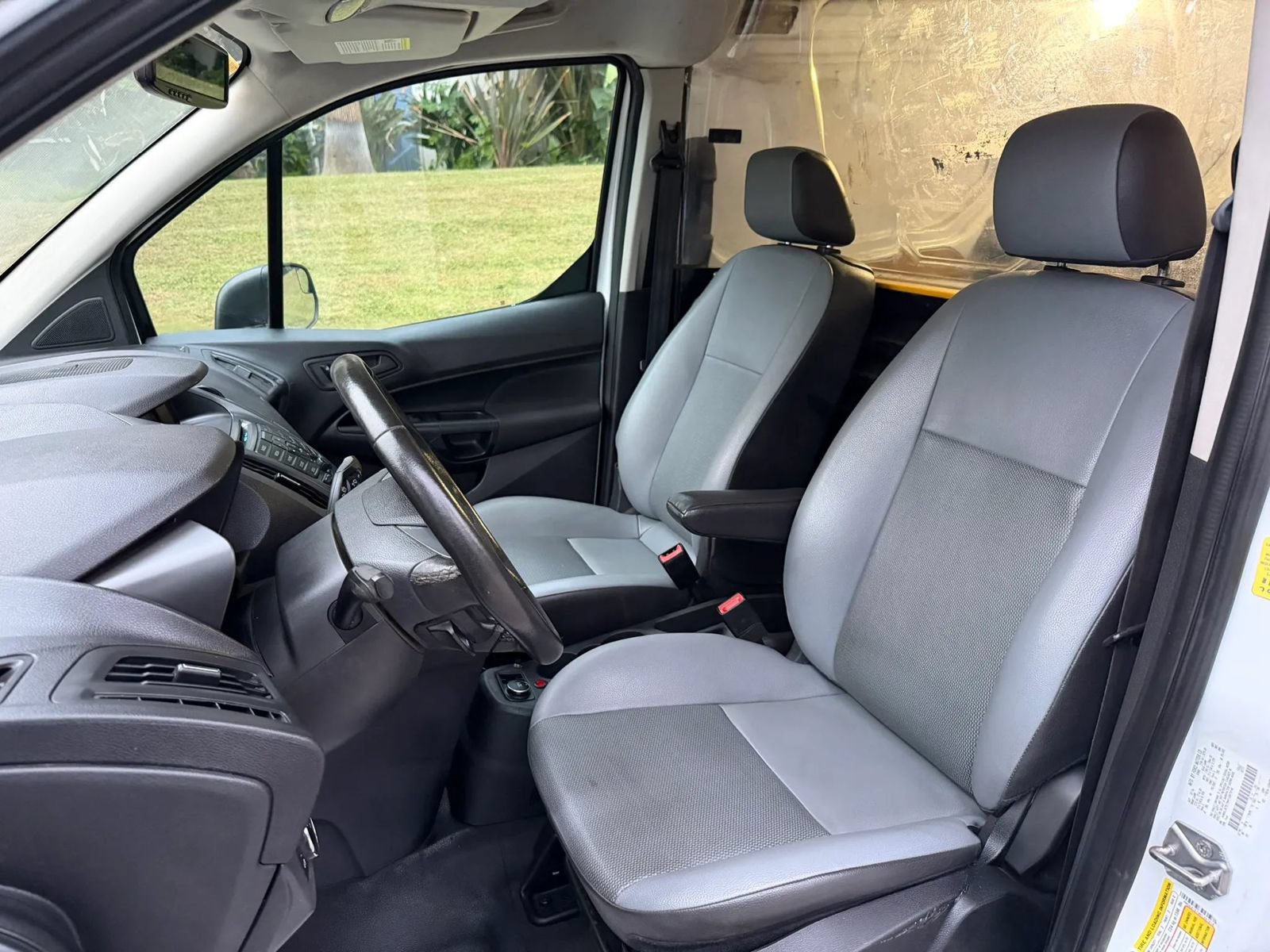 Used 2017 Ford Transit Connect XL FWD image 13