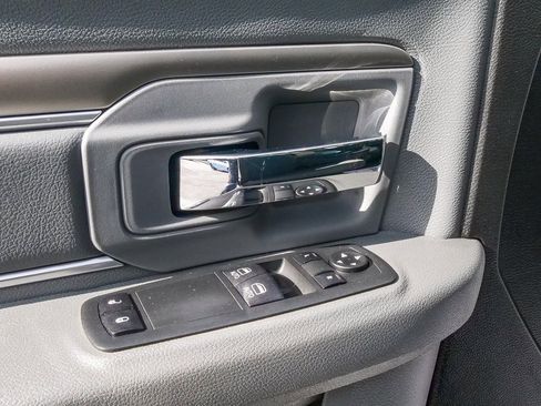 Used 2020 RAM 1500 Tradesman w/ Popular Equipment Group image 38