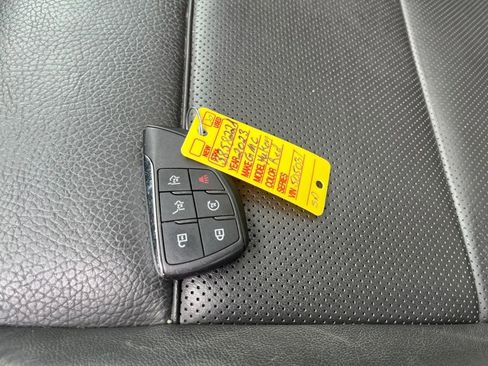 Used 2023 GMC Yukon Denali image 35