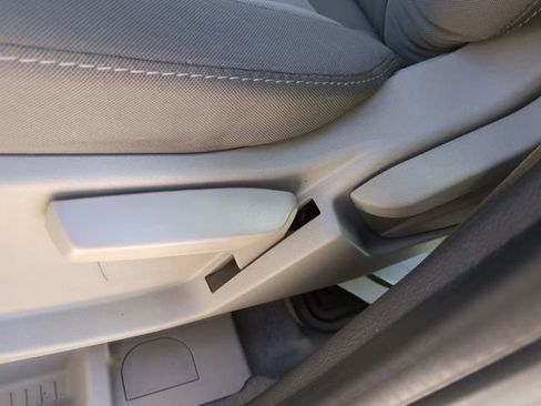 Used 2016 Ford C-MAX SE w/ Interior Protection Package image 21