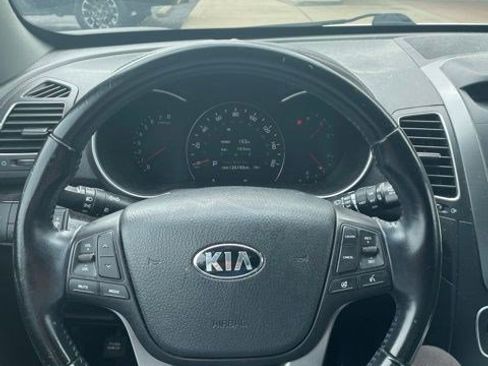 Used 2015 Kia Sorento SX AWD/4WD image 12