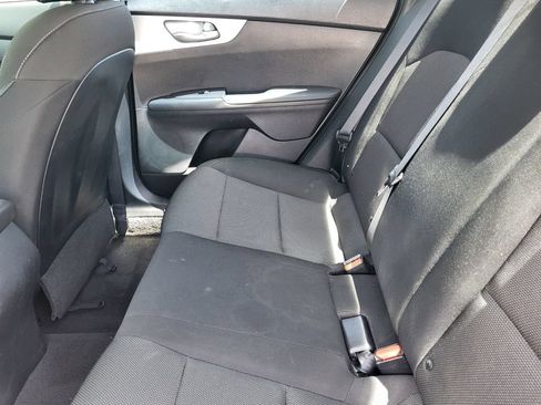 Used 2024 Kia Forte LXS FWD image 9