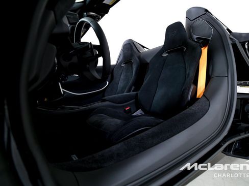 New 2026 McLaren Artura Spider RWD image 13