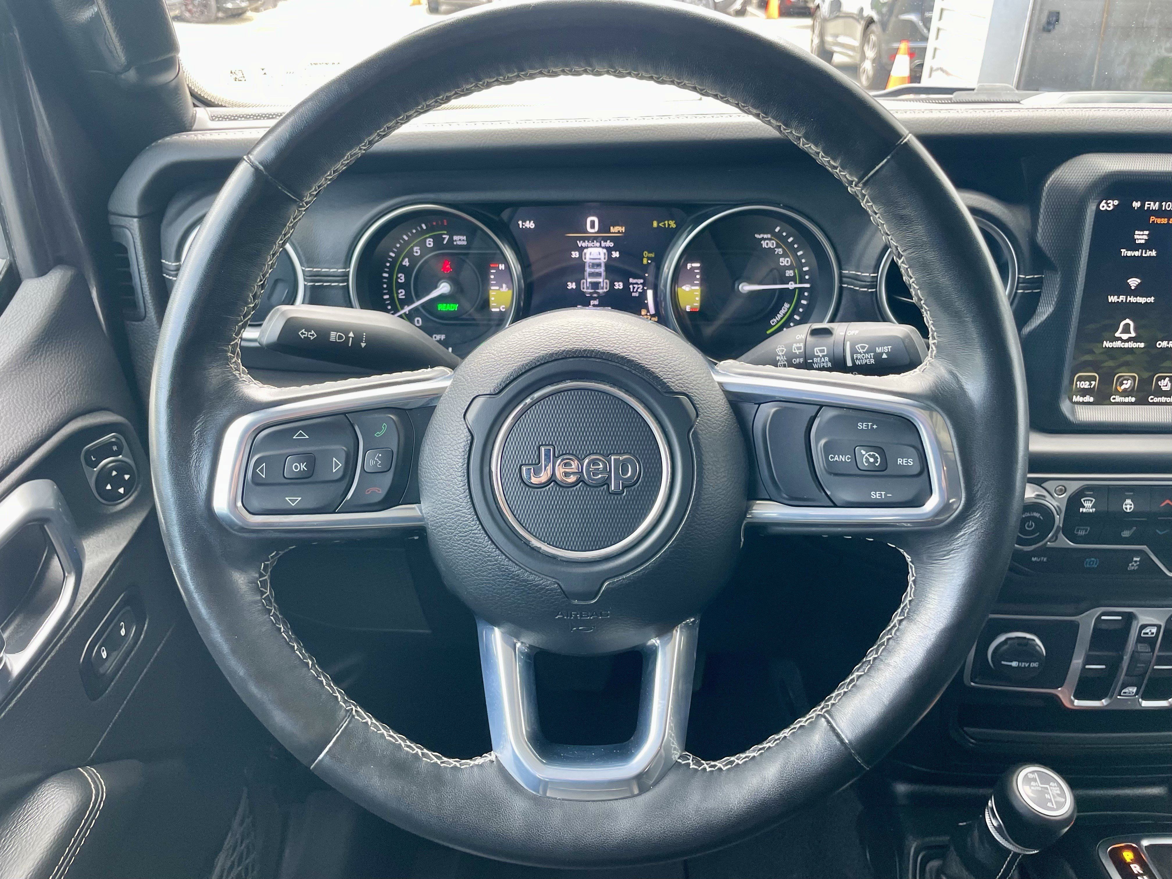 Used 2023 Jeep Wrangler Unlimited Sahara w/ Cold Weather Group AWD/4WD image 20