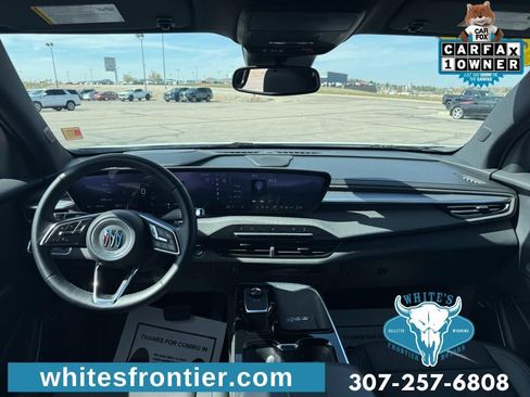 Used 2025 Buick Enclave Preferred AWD/4WD image 19