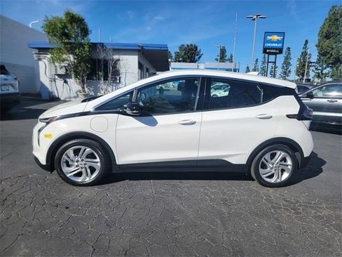 Certified 2022 Chevrolet Bolt LT image 4