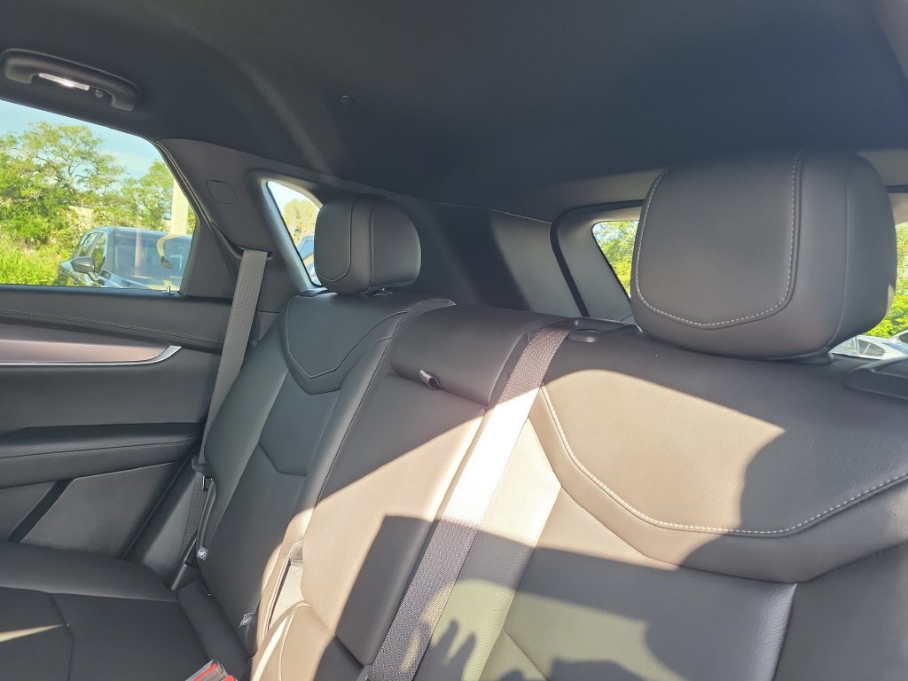 Used 2024 Cadillac XT5 Luxury FWD image 23