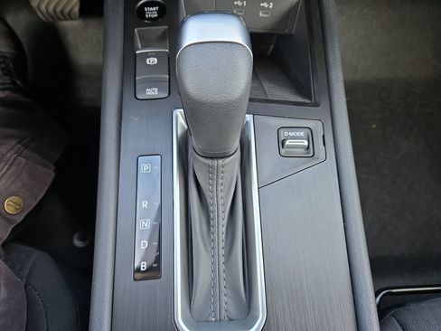 New 2026 Nissan Kicks S image 29