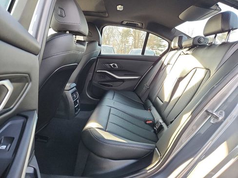 Used 2025 BMW 330i xDrive Sedan w/ Convenience Package image 10