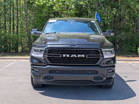 Used 2022 RAM 1500 Laramie w/ Sport Appearance Package image 7