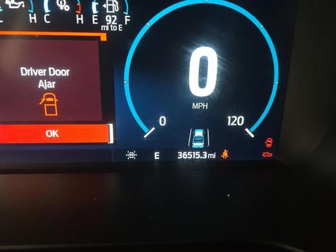 Used 2023 Ford F150 Limited image 15