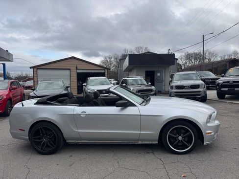 Used 2014 Ford Mustang Convertible w/ Equipment Group 102A image 9