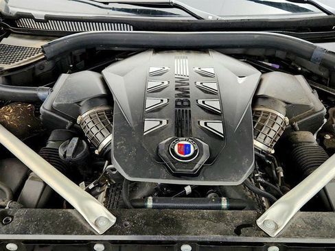 Used 2024 BMW ALPINA XB7 AWD/4WD image 28
