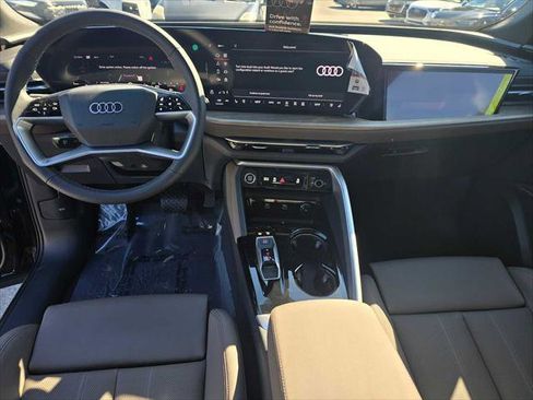 New 2025 Audi Q5 Prestige image 22