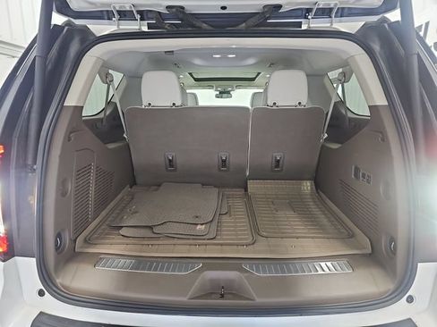 Used 2023 GMC Yukon XL Denali AWD/4WD image 21