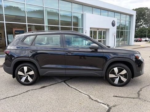 Certified 2025 Volkswagen Taos S AWD/4WD image 2