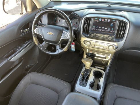 Used 2016 Chevrolet Colorado LT w/ LT Convenience Package AWD/4WD image 15