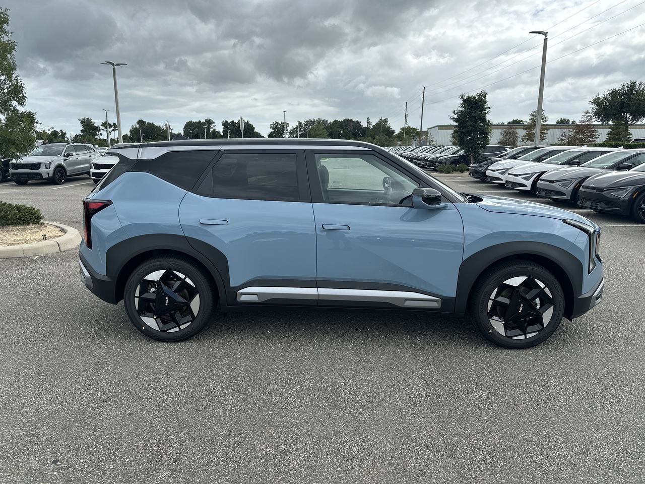 New 2027 Kia Seltos S FWD image 18