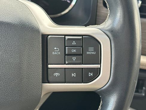 Used 2024 Ford Expedition Limited RWD image 40