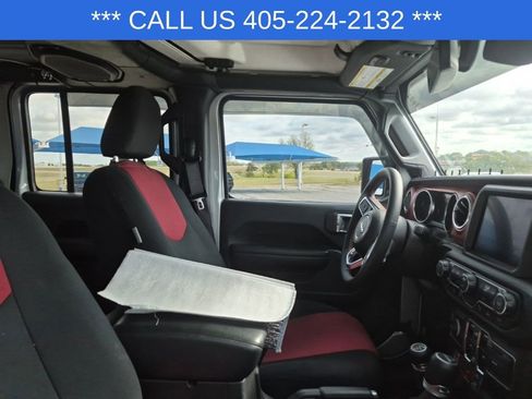 Used 2023 Jeep Gladiator Rubicon w/ LED Lighting Group image 25