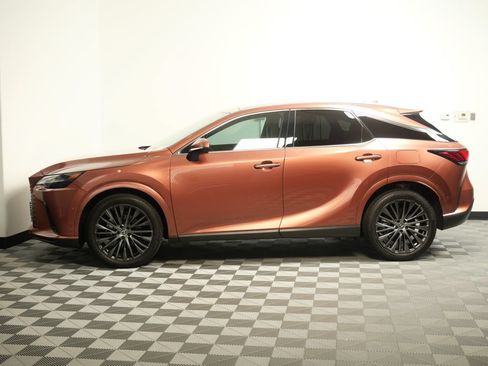 Used 2023 Lexus RX 350 AWD w/ Accessory Package image 5