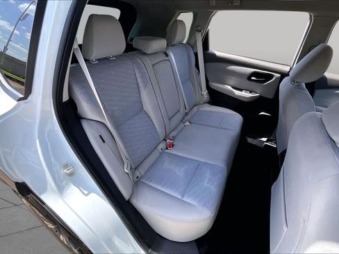 Certified 2023 Nissan Rogue SV FWD image 20