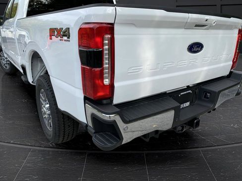 New 2026 Ford F250 Lariat w/ FX4 Off-Road Package image 46