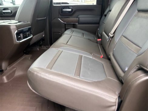 Certified 2022 GMC Sierra 3500 Denali image 28