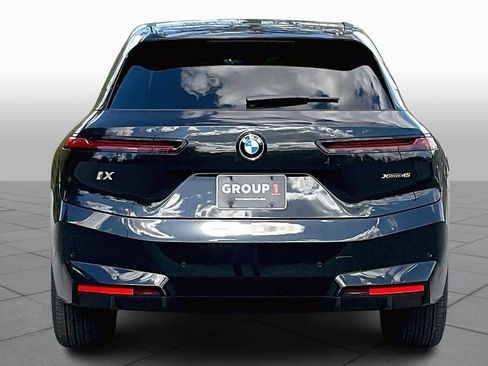 Used 2026 BMW iX xDrive45 image 4