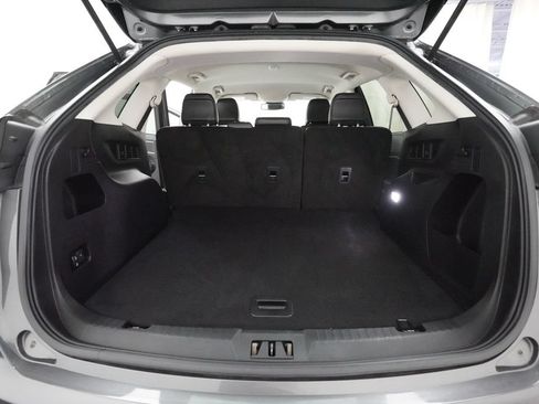 Used 2024 Ford Edge SEL AWD/4WD image 9