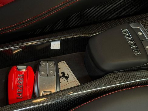 Used 2017 Ferrari 488 GTB RWD image 34